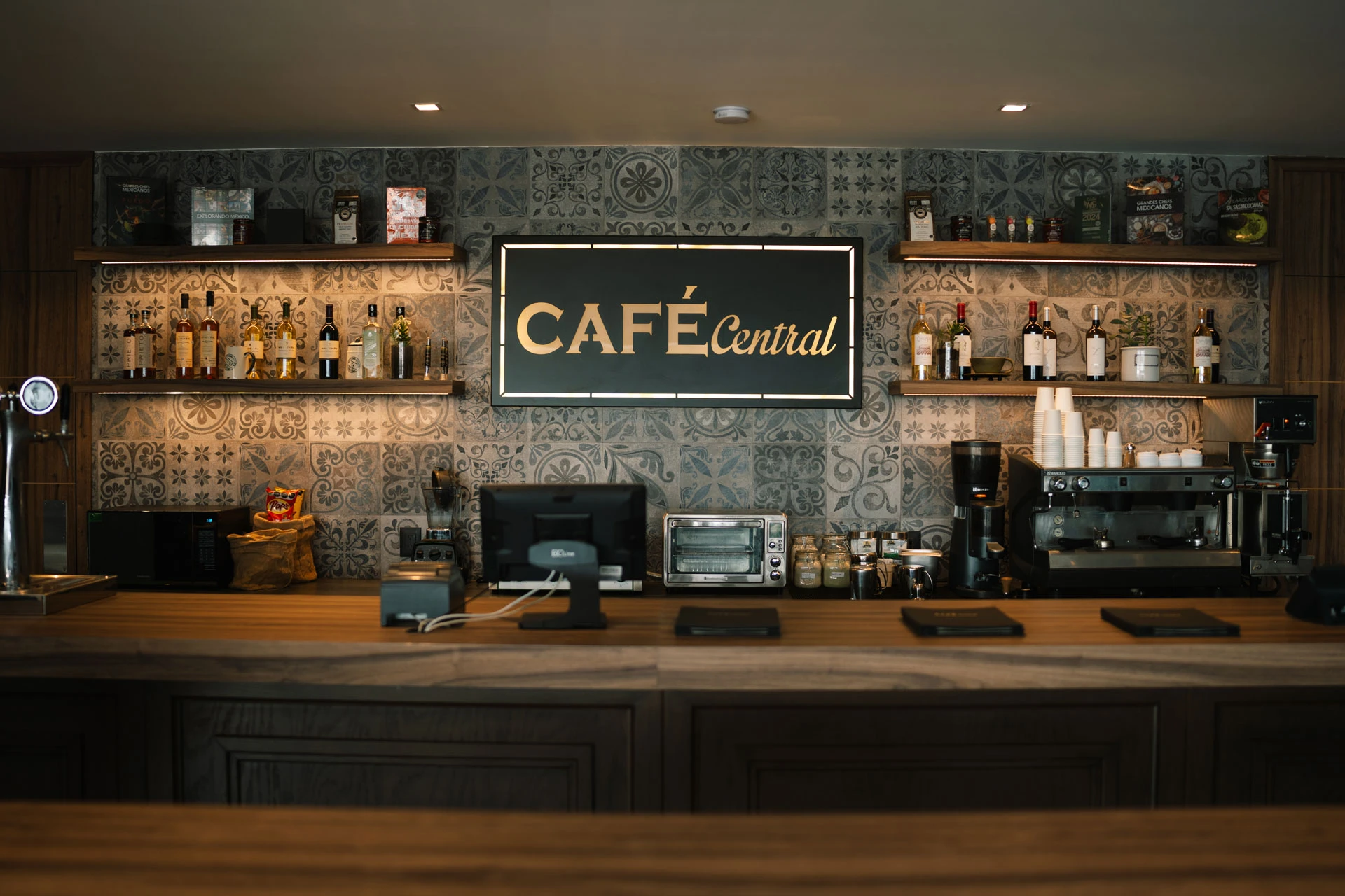 Cafe Central